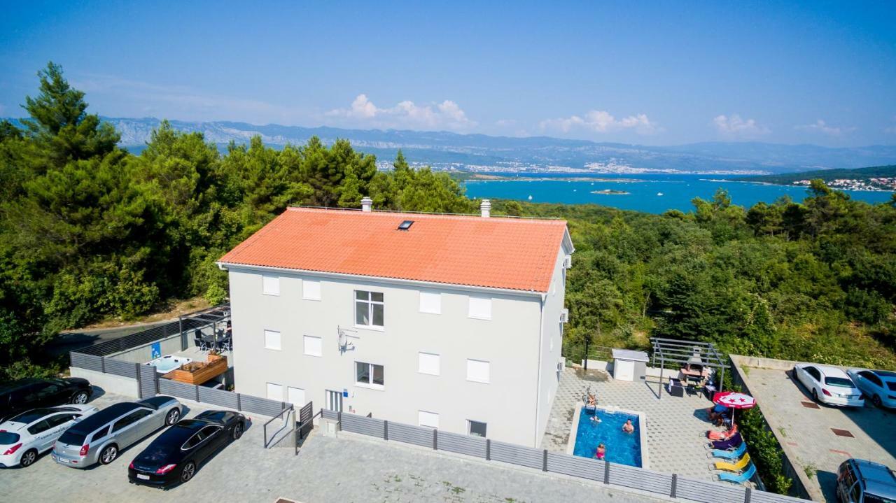 Apartments Ibis Čižići Buitenkant foto
